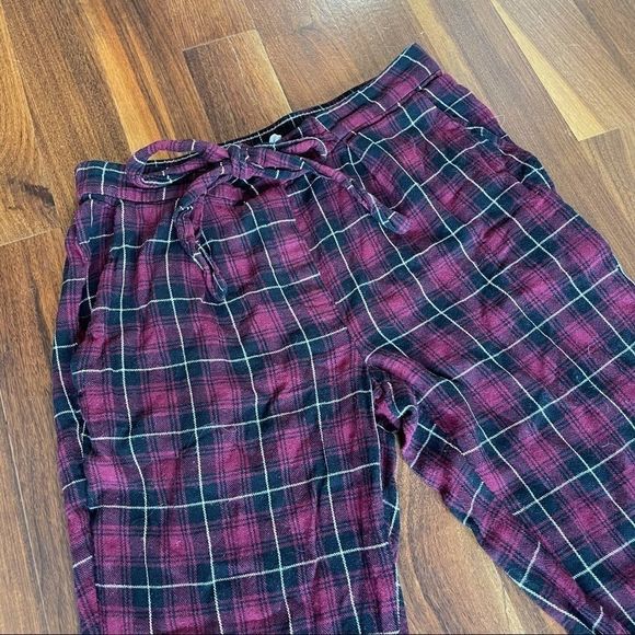BCBGeneration Cropped Plaid Pants Pull On Tie - Picture 6 of 9